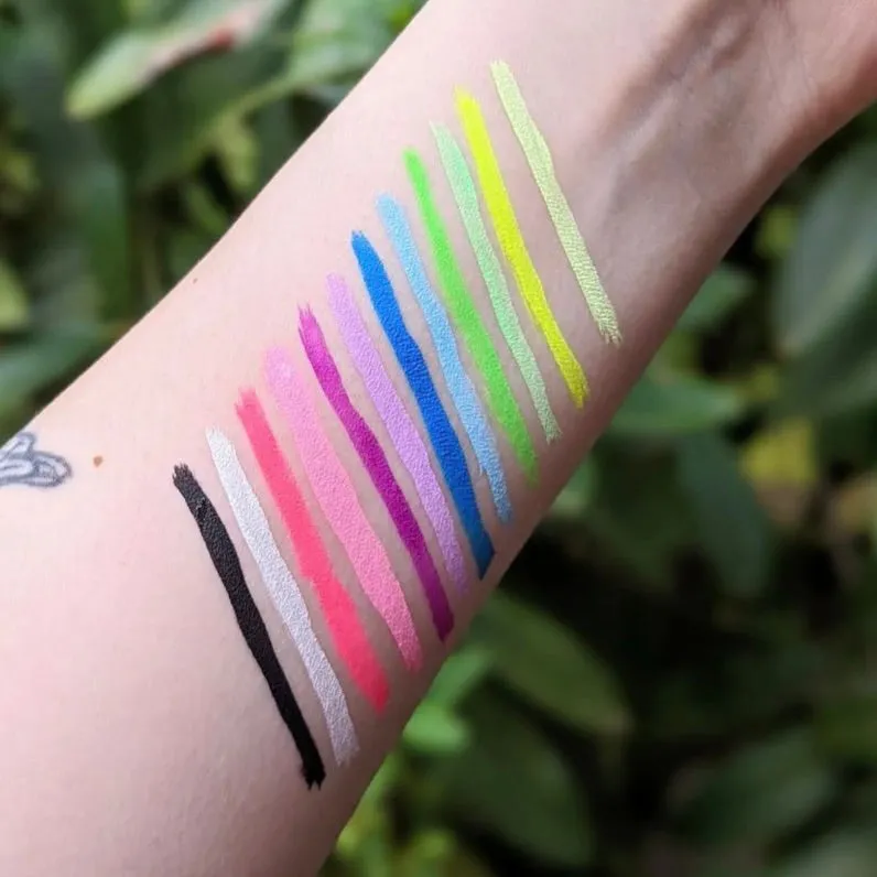 Cake Wet Eyeliner - Black/White