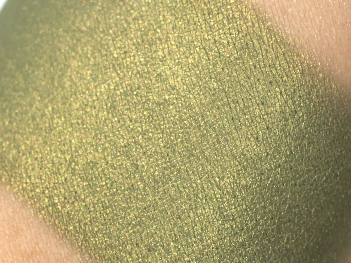 "Huntress" - Mineral Eyeshadow