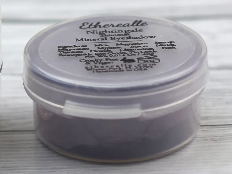 "Nightingale" - Mineral Eyeshadow